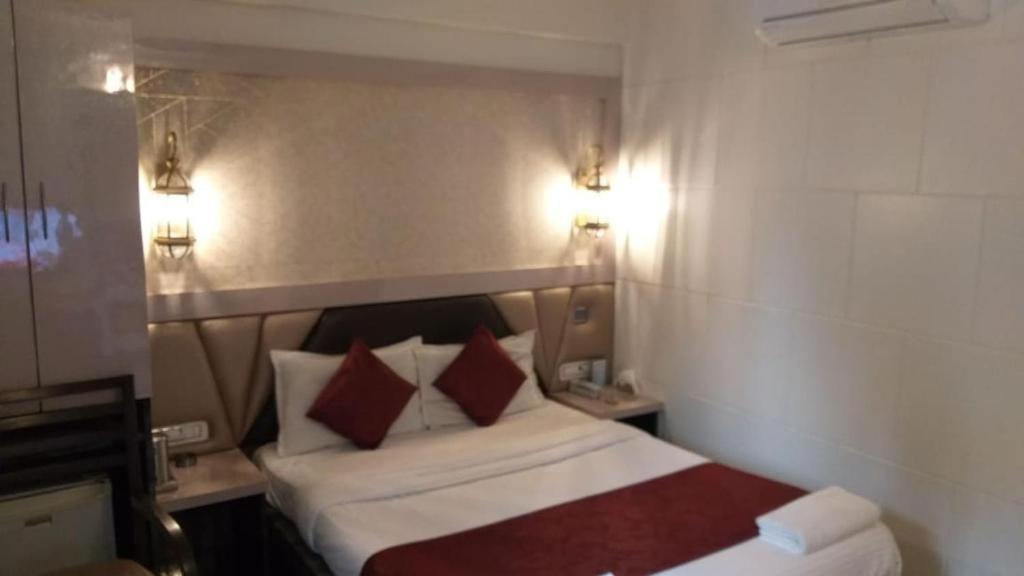 Hotel Sapna Marine Bombay Eksteriør billede